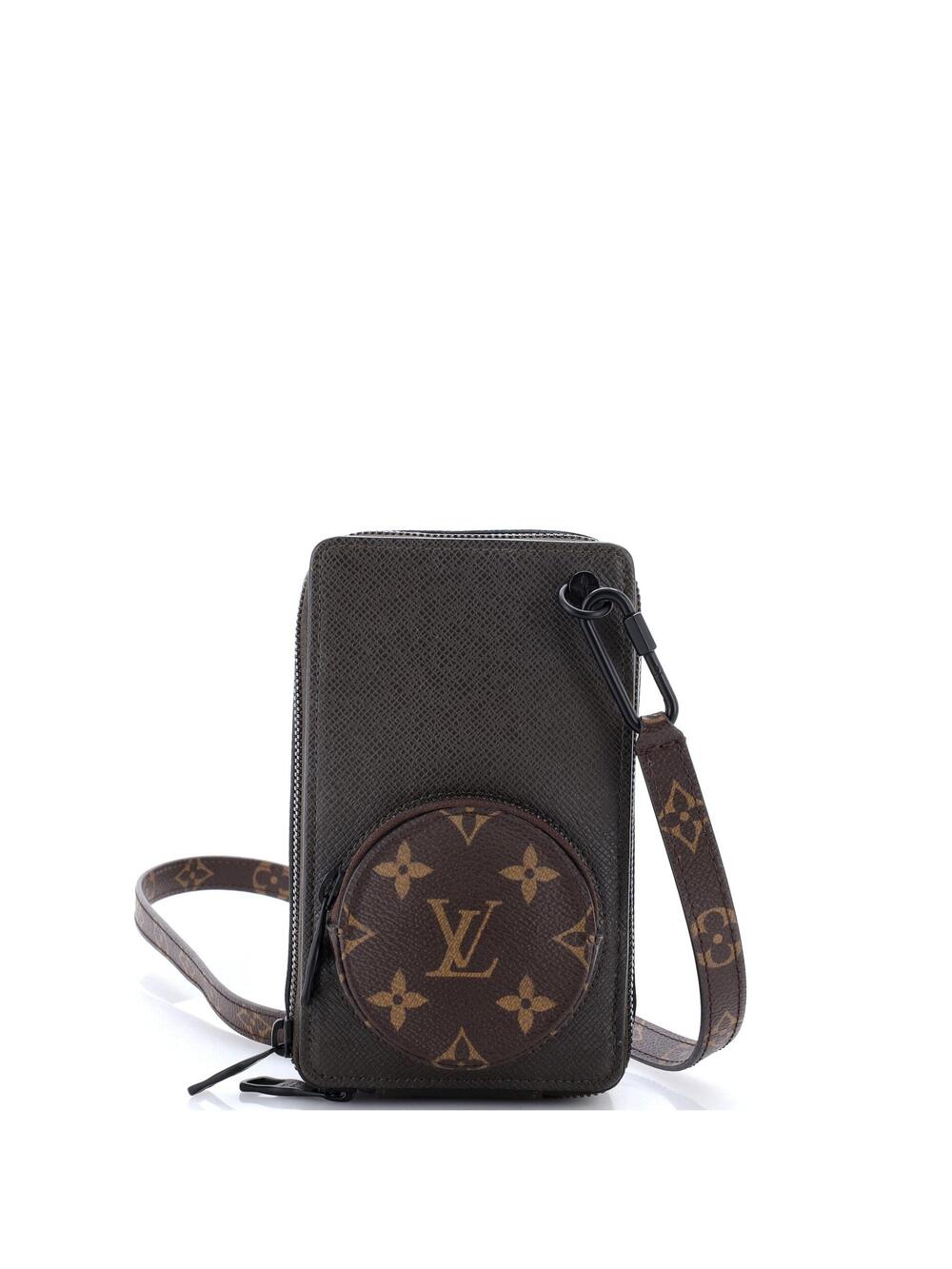 Louis Vuitton Phone Box Bag Taiga #340206L15B